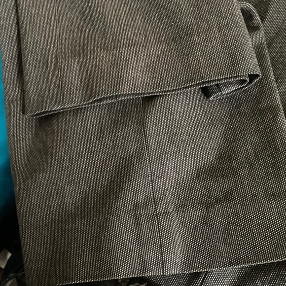 Express columnist dark gray 14 R with black stripe at waist Size 14 Regular - Picture 8 of 9